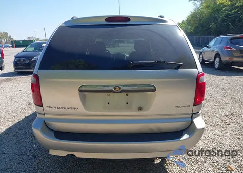 2007 Chrysler Town & Country Touring из США, поврежденный, VIN 2A4GP54L67R136381